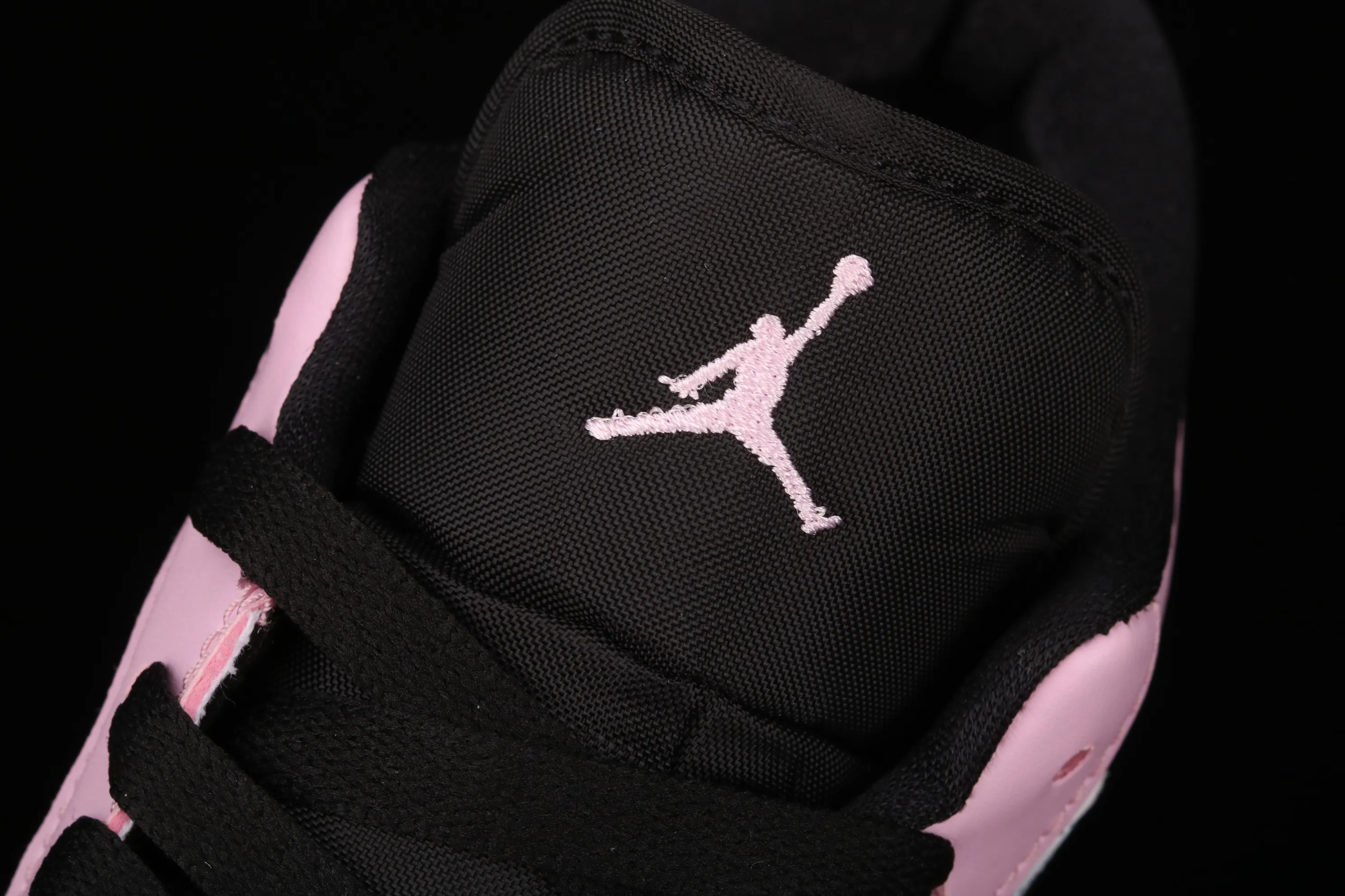 All categories Air Jordan Jordan series basketball shoes Air Jordan 1 Low G version pure original Air Jordan 1 Low AJ1 Joe 1 low top black powder 554723-601